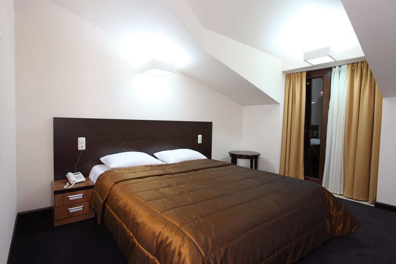 Отель Cascade Hotel Ереван-32